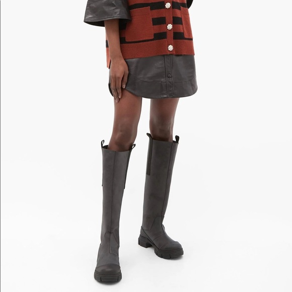 GANNI black knee high faux fur lined chunky boots with tabs - Picture 11 of 16